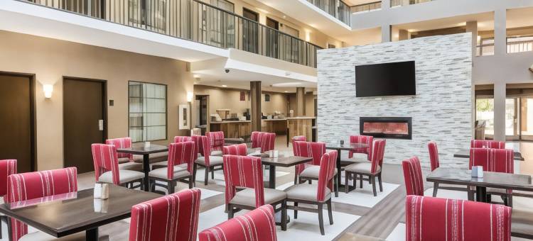 舒适套房酒店-弗雷德里克斯堡南(Comfort Suites Fredericksburg South)图片