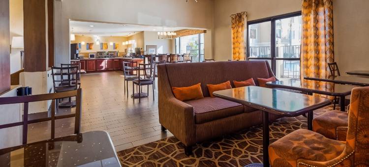 埃斯孔迪多贝斯特韦斯特酒店(Best Western Escondido Hotel)图片