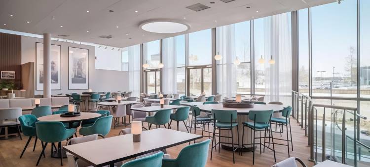 奥斯陆机场丽芮酒店(Radisson Red Oslo Airport)图片
