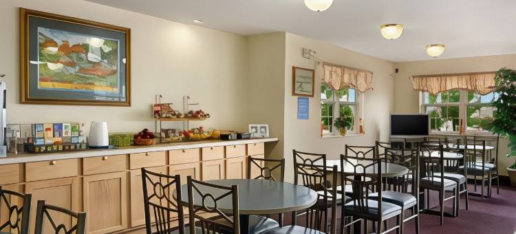 麦迪逊东麦客达温德姆酒店(Microtel Inn & Suites by Wyndham Madison East)图片