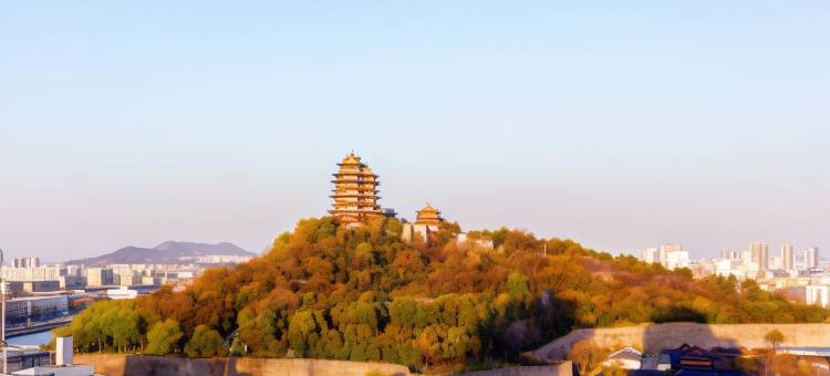芸舍公寓(大观天地下关地铁站店)图片