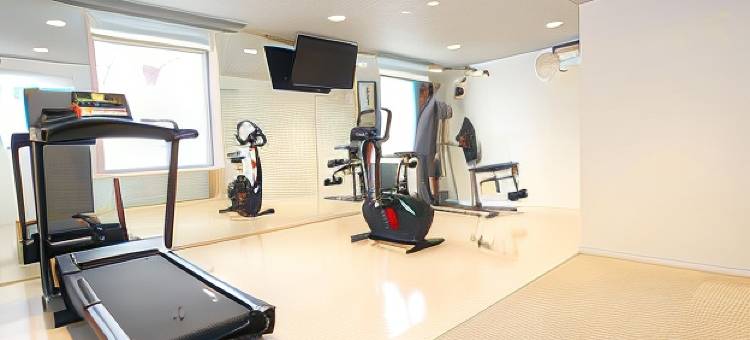 新大阪贝斯特韦斯特舒适精选酒店(SureStay Plus Hotel by Best Western Shin-Osaka)图片