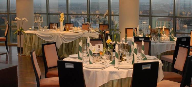 锡比乌阿娜塔金色郁金香酒店(Golden Tulip Ana Tower Sibiu)图片