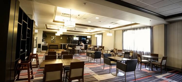 滑铁卢套房酒店(Waterloo Suites Hotel, Trademark Collection by Wyndham)图片