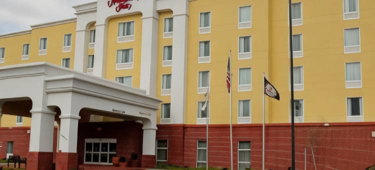 欢朋萨福克酒店(Hampton Inn Suffolk)图片