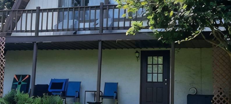 Charming and Spacious A-Frame minutes from James Creek Launch - Raystown Lake图片