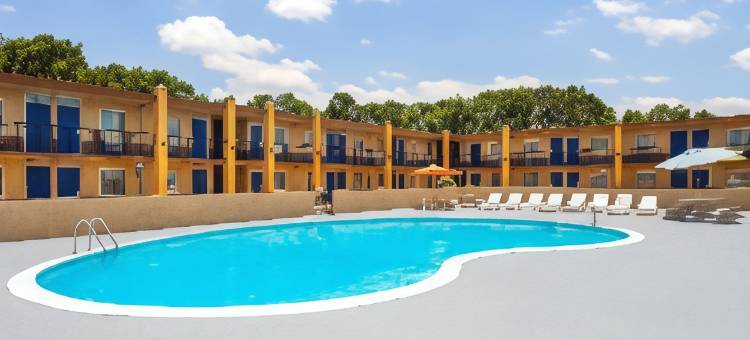 谢尔比温德姆戴斯酒店(Days Inn by Wyndham Shelby)图片