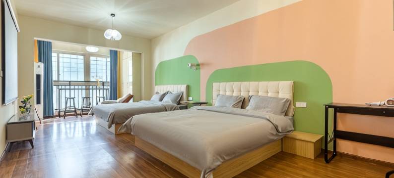 堇渝有家民宿(新华路分店)图片