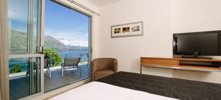 湖畔公寓(Lakeside Apartments)图片