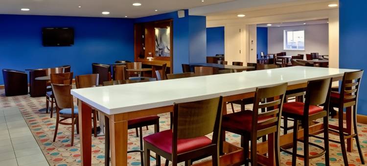 什鲁斯伯里智选假日酒店(Holiday Inn Express SHREWSBURY by IHG)图片