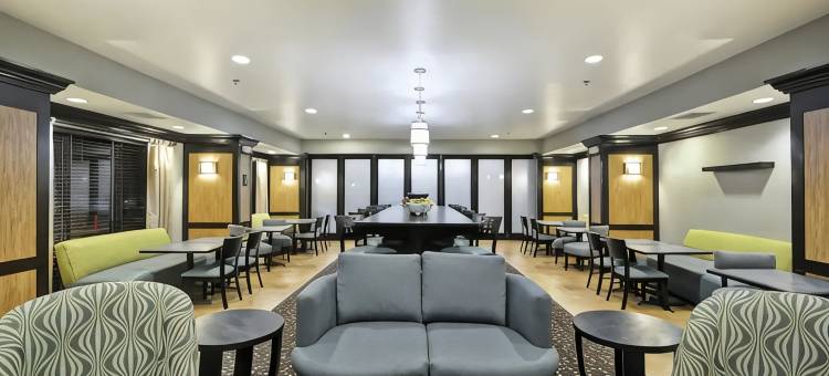 希尔顿欢朋酒店-迪凡斯(Hampton Inn Defiance)图片