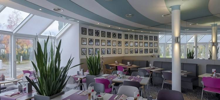 格鲁巴纳机场酒店(Globana Airport Hotel)图片