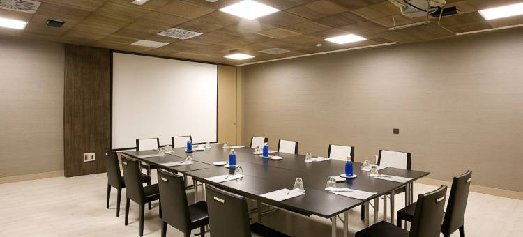 新瓦尔酒店(Hotel Val de Neu G.L.)图片