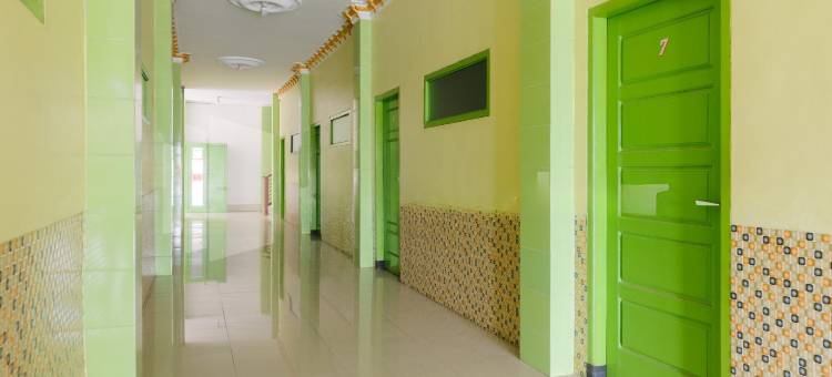 OYO2596Hj.苏哈蒂家庭旅馆(Homestay Hj Suharti Natar Lampung RedPartner)图片