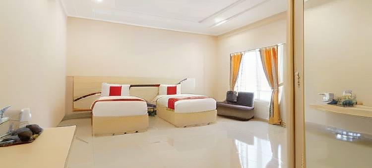 红多兹酒店@朋库卢科帕卡巴纳(RedDoorz @ Hotel Copacobana Bengkulu)图片