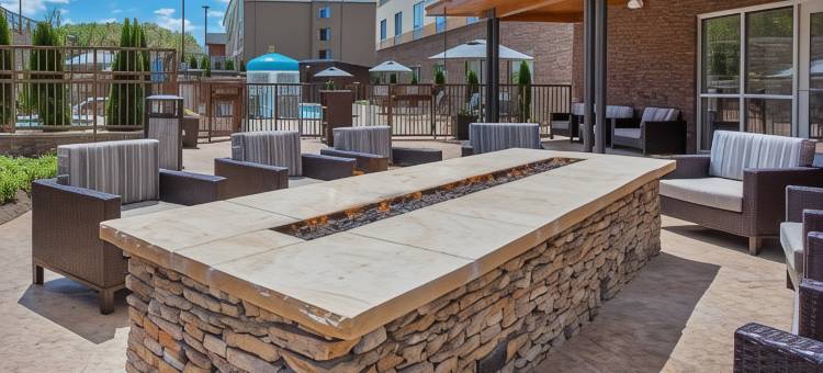 鸽子谷万豪万枫酒店(Fairfield Inn & Suites Pigeon Forge)图片