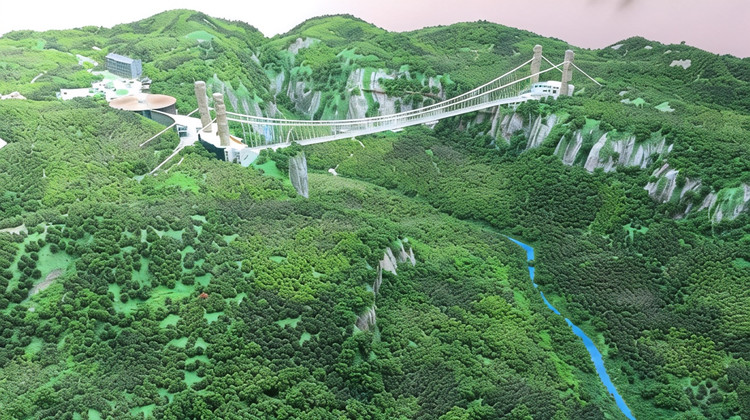 长沙+张家界+天门山+湘西+凤凰6日5晚跟团游·獨賈玩法·8人超V小团&6大VIP免排队|张家界2晚连住+凤凰古城内宿江景民宿+磁悬浮观光丨【袁家界/天子山|玻璃栈道/玻璃桥|7455米索道|双古镇】赠夜游泛舟+苗服换装+航拍VLOG