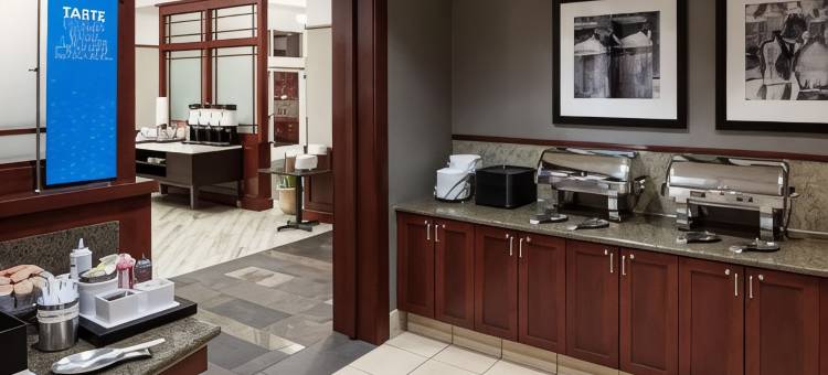 希尔顿欢朋套房酒店-俄克拉何马市布里克顿(Hampton Inn & Suites Oklahoma City-Bricktown)图片