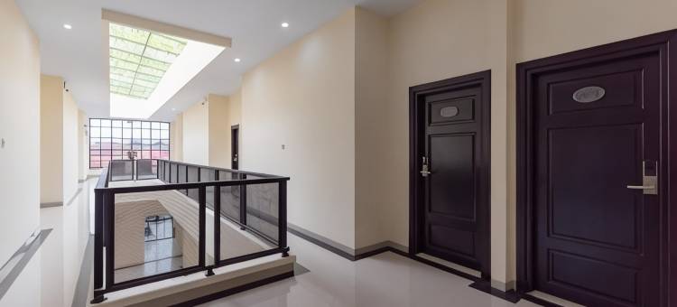 瑞德多兹普拉斯 @ 拉阿西亚纳格斯特豪斯(RedDoorz Plus @ La Asiana Guest House)图片