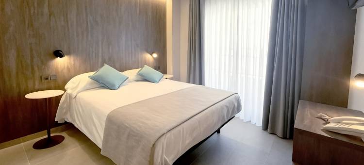 四月亮酒店(Hotel Quatre Llunes)图片