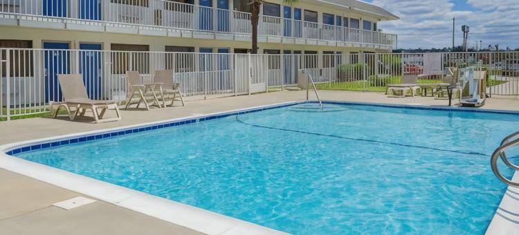 密西西比格尔夫波特 - 机场 6 号汽车旅馆(Motel 6 Gulfport, MS – Airport)图片