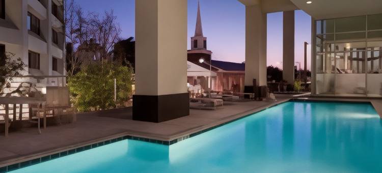 洛杉矶格伦代尔希尔顿安泊酒店(Embassy Suites by Hilton Los Angeles Glendale)图片