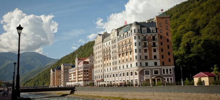 罗莎库塔自由式阿兹穆特酒店(Azimut Hotel Freestyle Rosa Khutor)图片