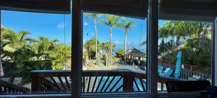 海盗天堂---克利尔沃特/塔彭斯普林斯安静海湾海滨度假屋!!(PIRATES PARADISE---Quiet Gulf Front  Property near Clearwater/Tarpon Springs!!)图片