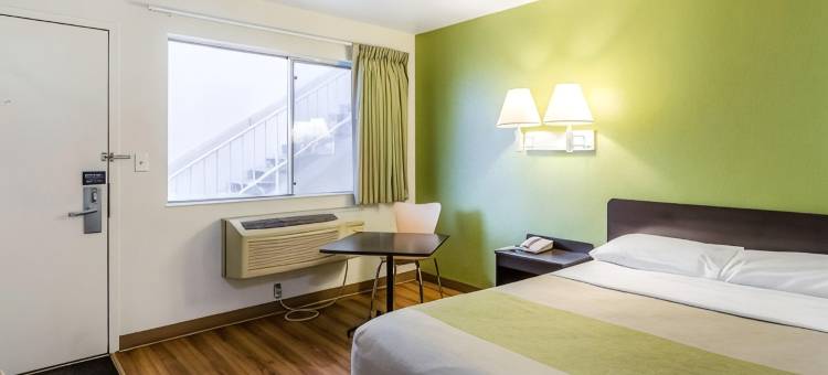 格林贝6号汽车旅馆(Motel 6 Green Bay, WI)图片