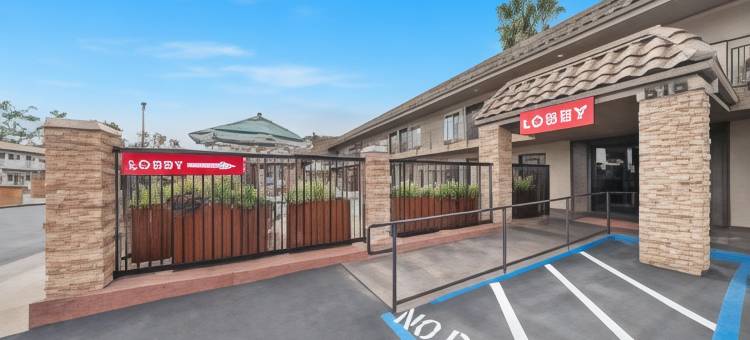 埃斯孔迪多市中心套房及伊克诺旅馆(Econo Lodge Inn & Suites Escondido Downtown)图片