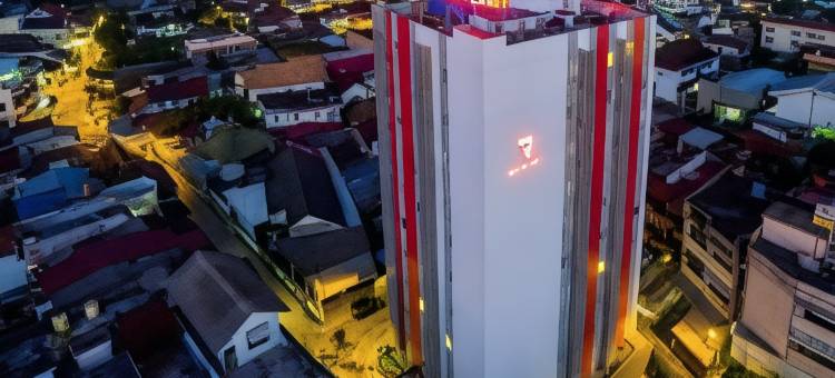 巨港红色星球(Monoloog Hotel Palembang)图片