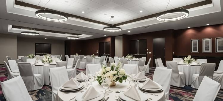 迈阿密市中心/布里克尔区万怡酒店(Courtyard Miami Downtown/Brickell Area)图片