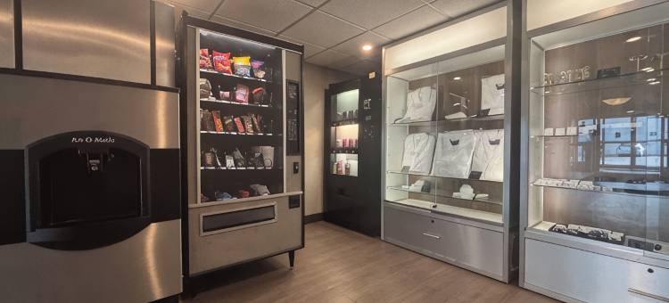 卡尔加里温德姆速8麦克雷德小道酒店(Super 8 by Wyndham Macleod Trail Calgary)图片