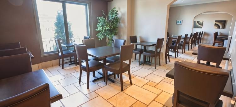 布罗瑟德酒店(Hotel Brossard)图片