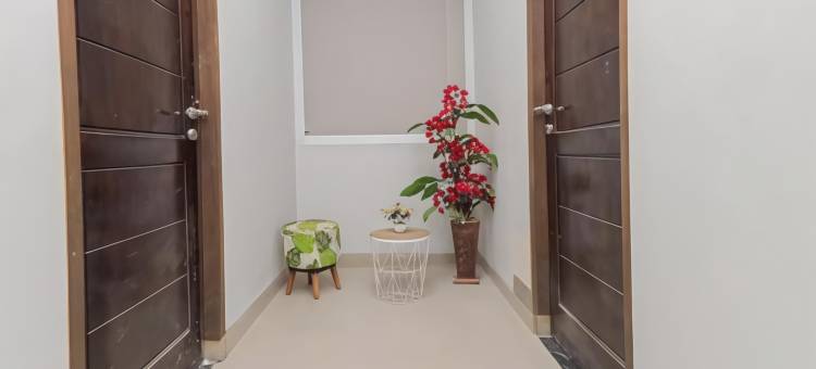 诗都阿佐红多兹酒店(RedDoorz @ Gedangan Sidoarjo)图片