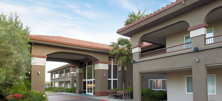 莫德斯托萨利达温德姆呗盟酒店(Baymont by Wyndham Modesto Salida)图片