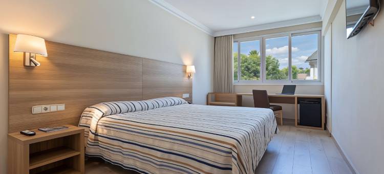 最佳欧苏纳酒店(Hotel Best Osuna)图片