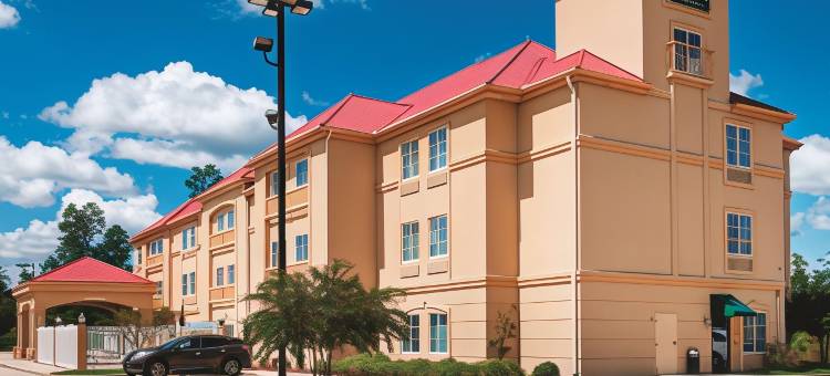 斯莱德尔北岸地区拉昆塔温德姆套房酒店(La Quinta Inn & Suites by Wyndham Slidell North Shore)图片