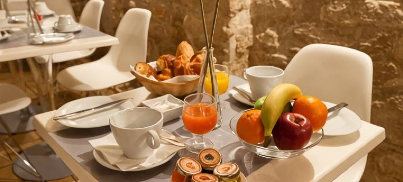 巴士底洛奈酒店(Hôtel Marais de Launay)图片