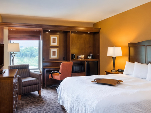 希尔顿欢朋酒店-丹维尔