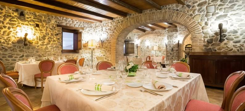 阿尔托蒙特城堡酒店(Castello di Altomonte)图片