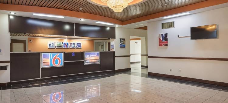 乔治亚洲迪凯特6号汽车旅馆(Motel 6 Decatur, GA)图片