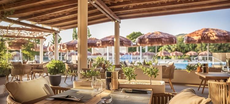 瓦拉马尔蒂雷纳酒店(Valamar Tirena Hotel)图片