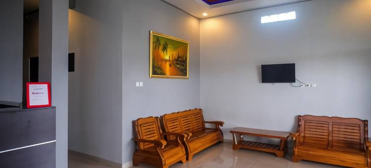 RedDoorz Near Dr Oen Solo Baru Hospital图片