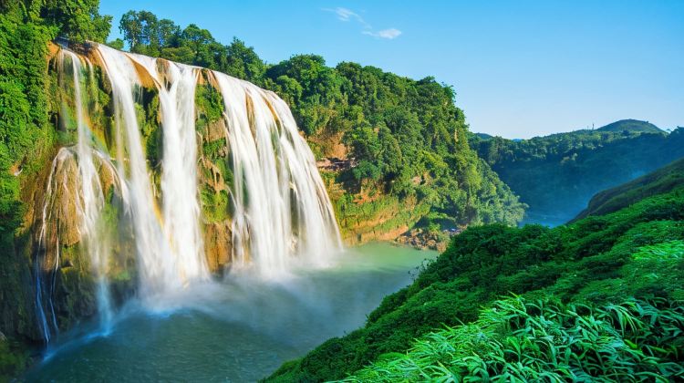 6D5N · Group Tours · Guizhou: Huangguoshu Waterfall + Zhijin Cave + Wanfenglin Scenic Area + Xingyi