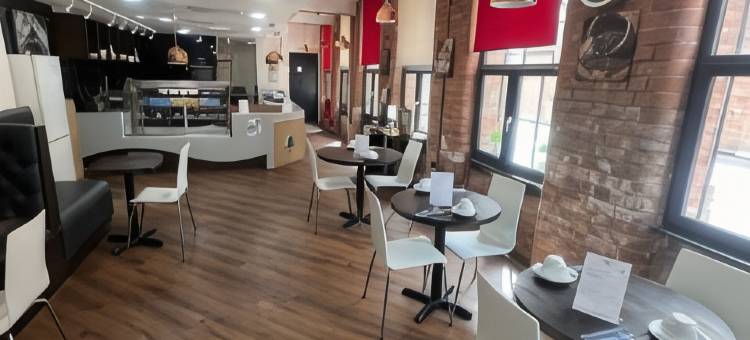 诺丁汉特里维勒斯丽晶酒店(Trivelles Regency, Nottingham)图片