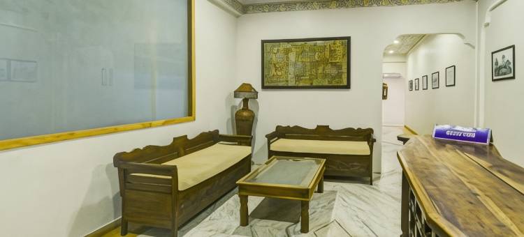 拉库拉宫酒店(Townhouse Chandpole Metro Station Formerly Hotel Raghuraj Palace)图片