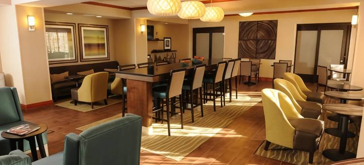 希尔顿欢朋酒店-奥马哈西(Hampton Inn Omaha West-Lakeside)图片