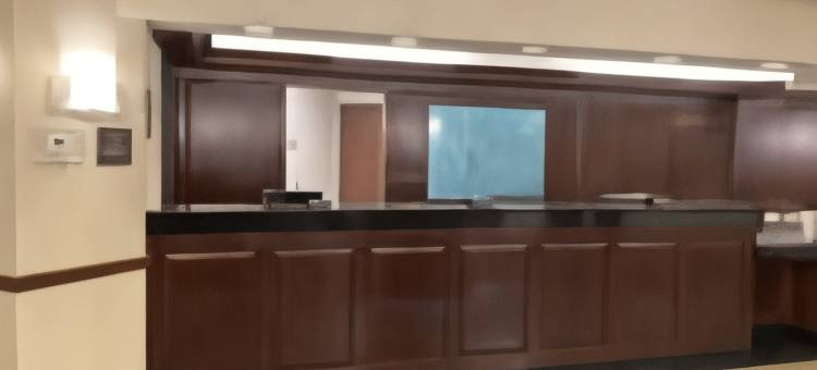 特洛伊酒店与套房(Troy Inn & Suites)图片