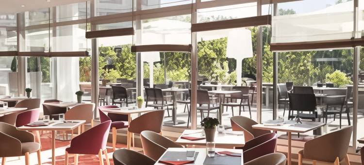 大洋洲克雷蒙费兰德酒店(Oceania Clermont Ferrand)图片